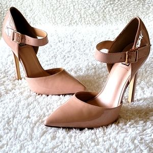 Signature Rhia Color Nude Size 6.5